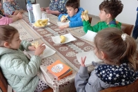 IMG-1b6886d9398e368e0f58bc32a6d918ec-V